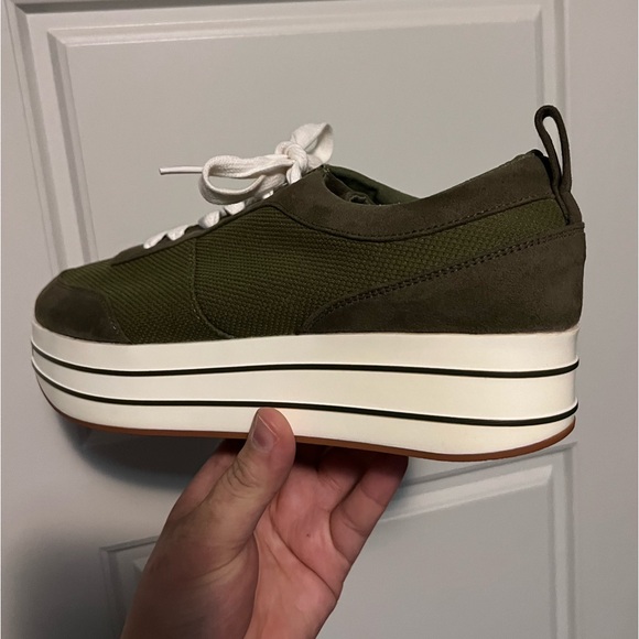 ZARA GREEN SNEAKERS - Picture 3 of 11